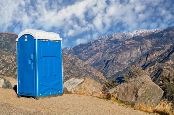 Portable Toilet Options We Offer in Lake Nacimiento, CA